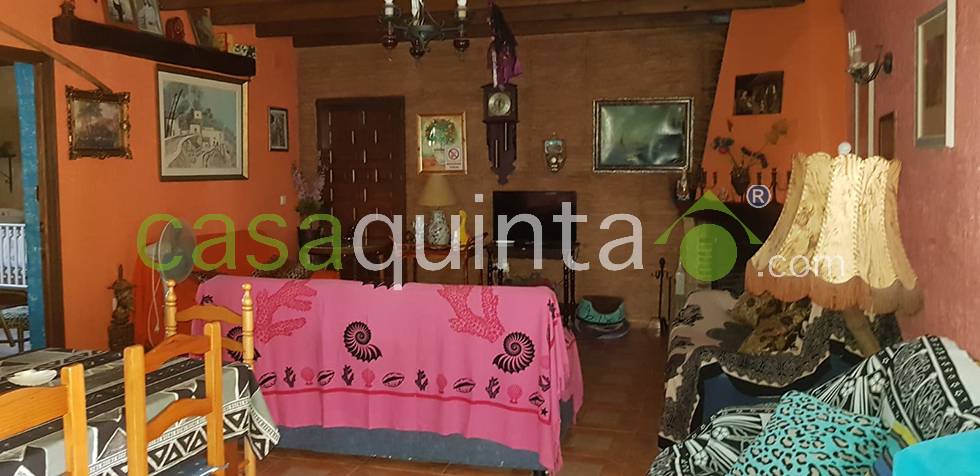 Chalet en Venta en Huerta, Dolores