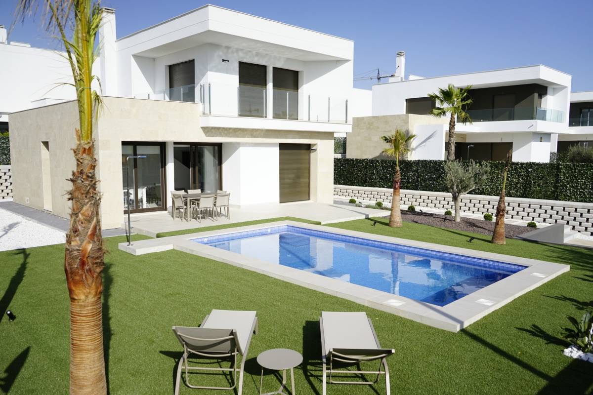 Chalet en Venta en vistabella, Orihuela