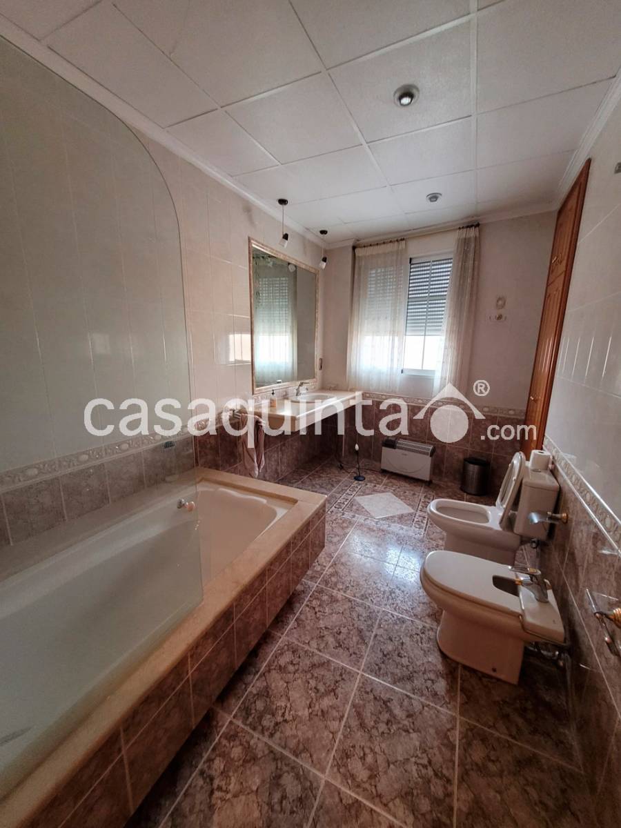 Chalet en Venta en centro, Dolores