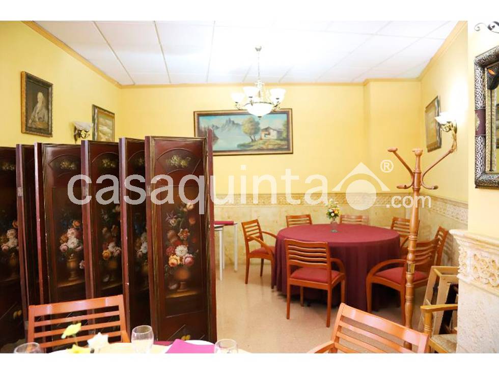 Local en Venta en pueblo, Crevillent