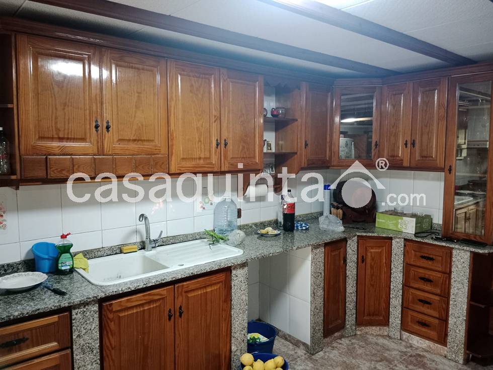 Casa de Campo en Venta en Huerta, Crevillent