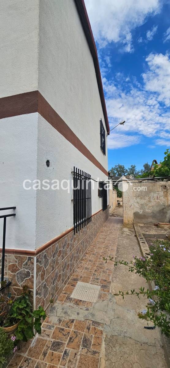 Chalet en Venta en Huerta, Crevillent