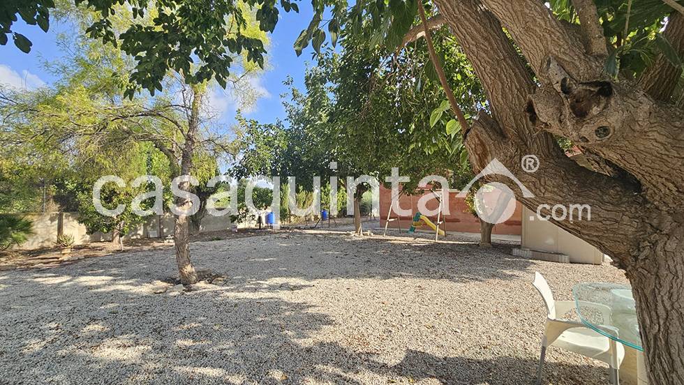 Chalet en Venta en huerta, Catral