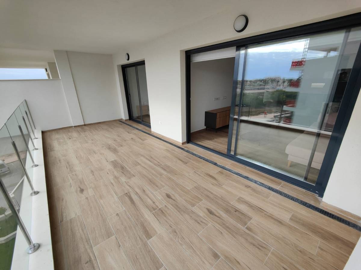 Apartamento en Venta en Urbanizaciones, Alcázares, Los